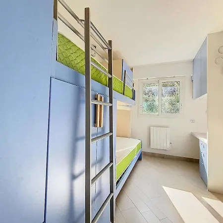 Beautiful Modern 2-bedroom Flat شقة